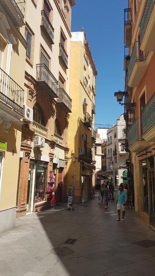 Ubicacion TOP Junto Catedral A Acond y WIFI Sevilla Exterior foto