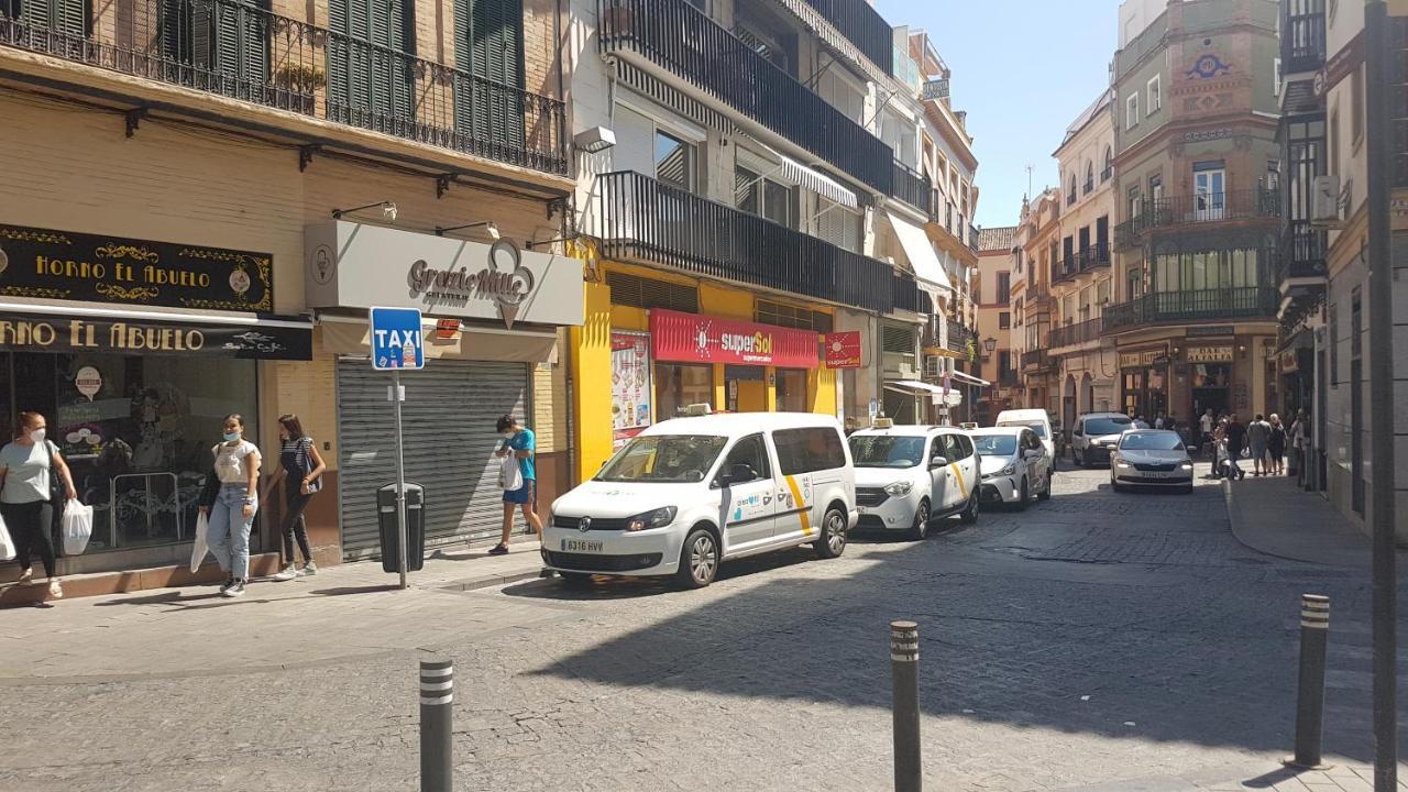 Ubicacion TOP Junto Catedral A Acond y WIFI Sevilla Exterior foto